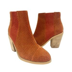 Anthropologie Faux Suede Gold Studded Stack Heel Pull On Boots Rust Orange 6.5